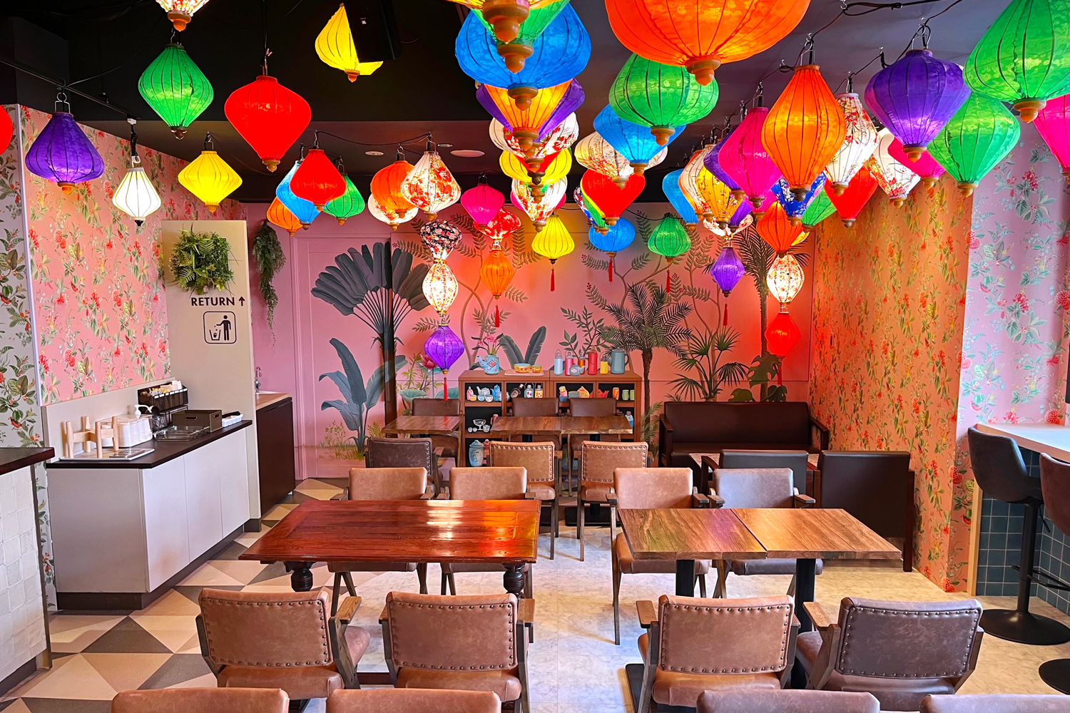 フォトジェニックな店内